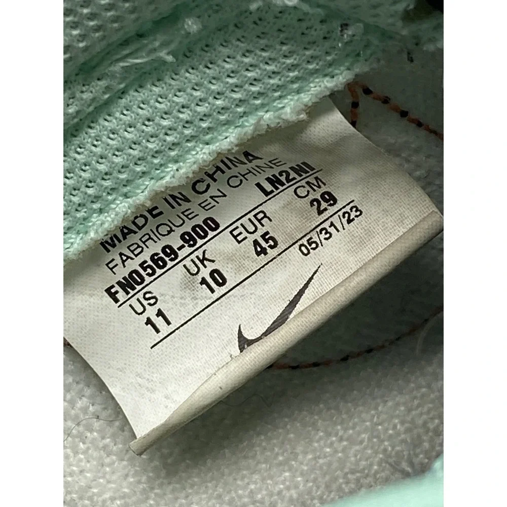 Nike Dunk Low Mint Green White Black Sneakers FN0569-900 Mens 11